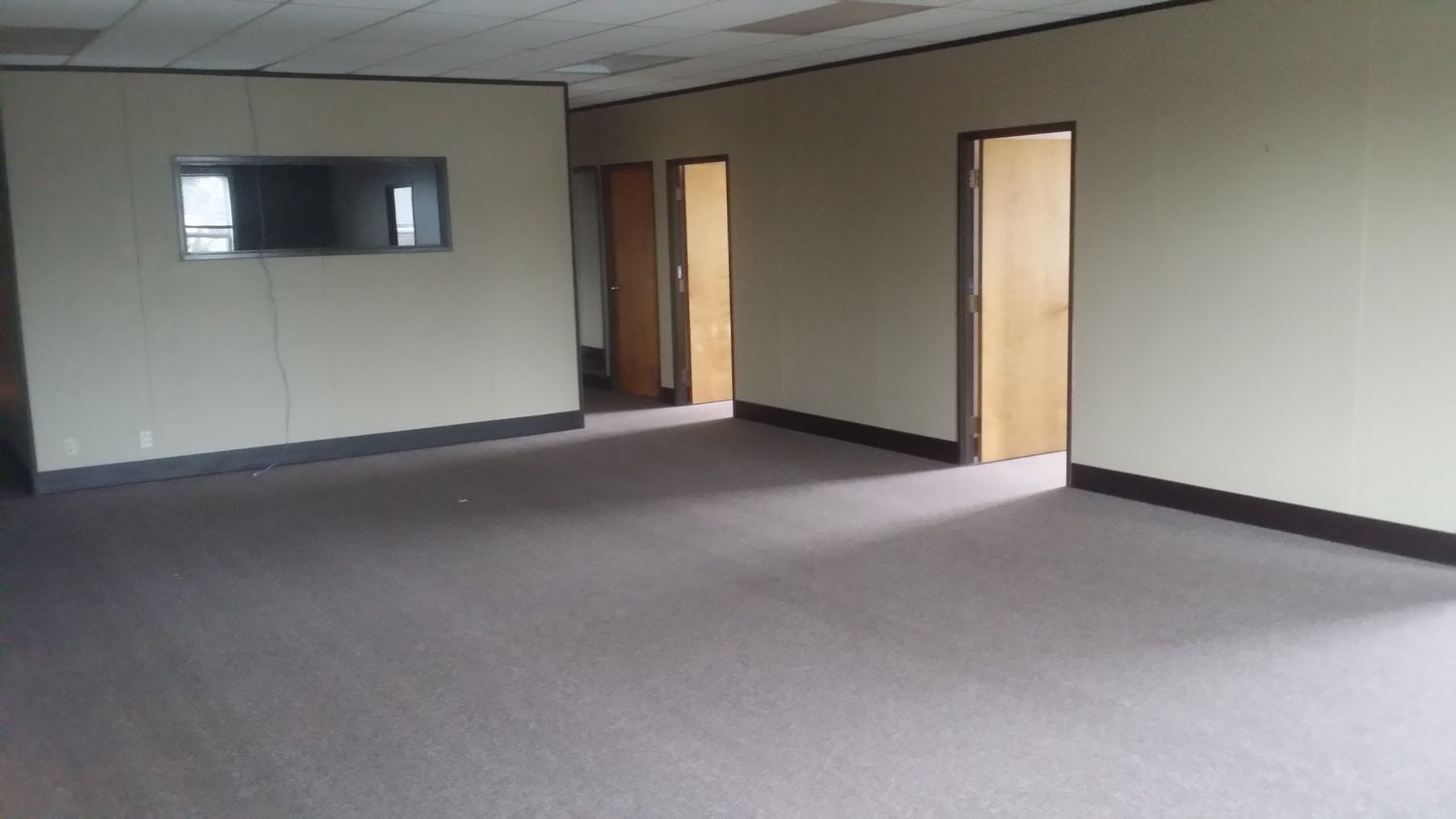 Mid-Size Belmont Office